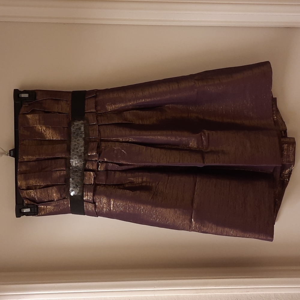 Vera Wang Lavender Label Strapless Metallic Dress